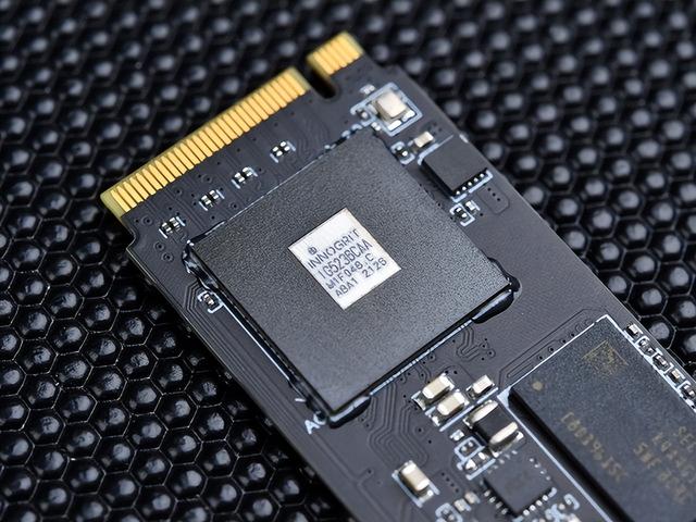 笔记本固态硬盘，笔记本固态硬盘什么意思（为何PCIe4.0）