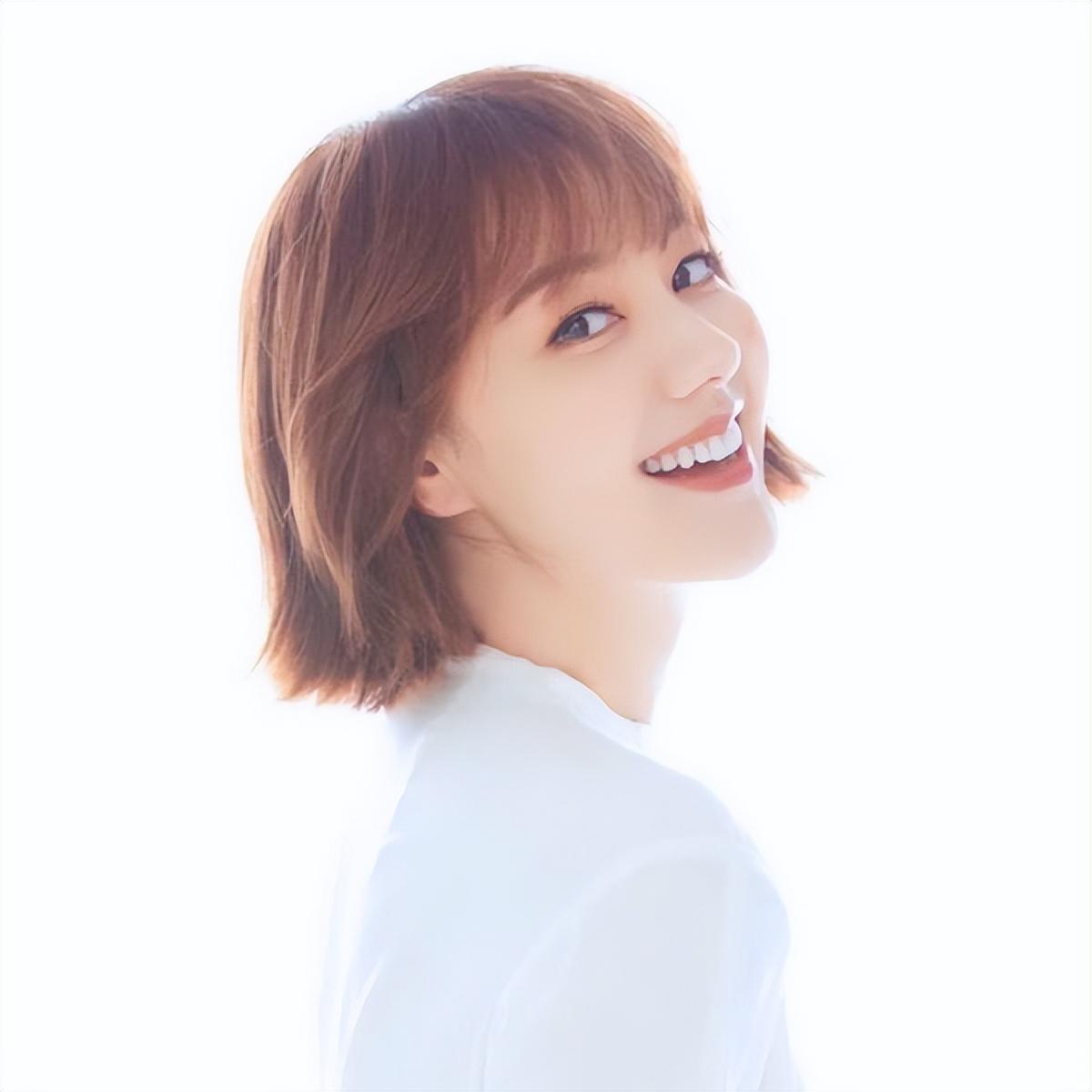 老太太照片(美女主持人王冠) - 赤虎壹号