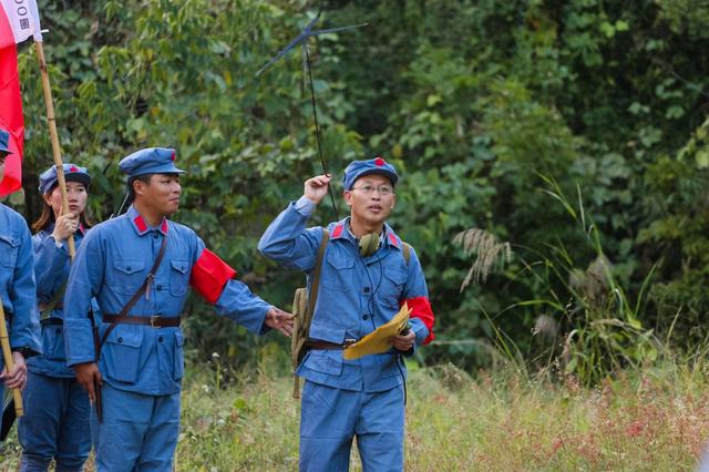 团队有气势的宣誓词，团队有气势的宣誓词大学（泉州红七月党建团建年年有）