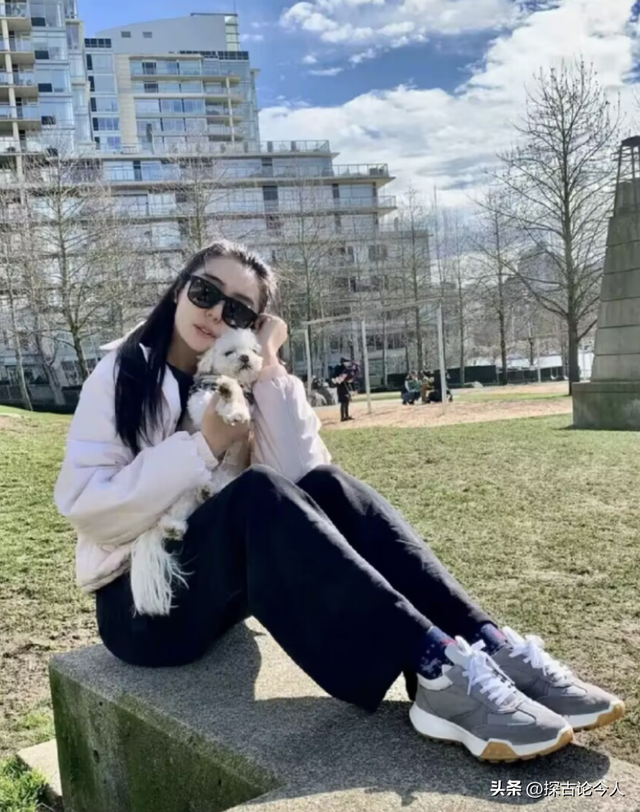 年轻的女明星有哪一位结婚了，至今未婚的5位女明星