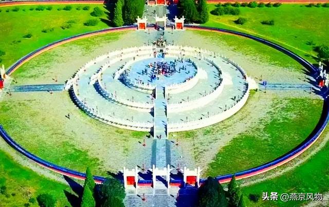 太庙和奉先殿的区别，奉天殿和太和殿区别（老北京常说的“九坛八庙”到底是哪些坛、哪些庙）