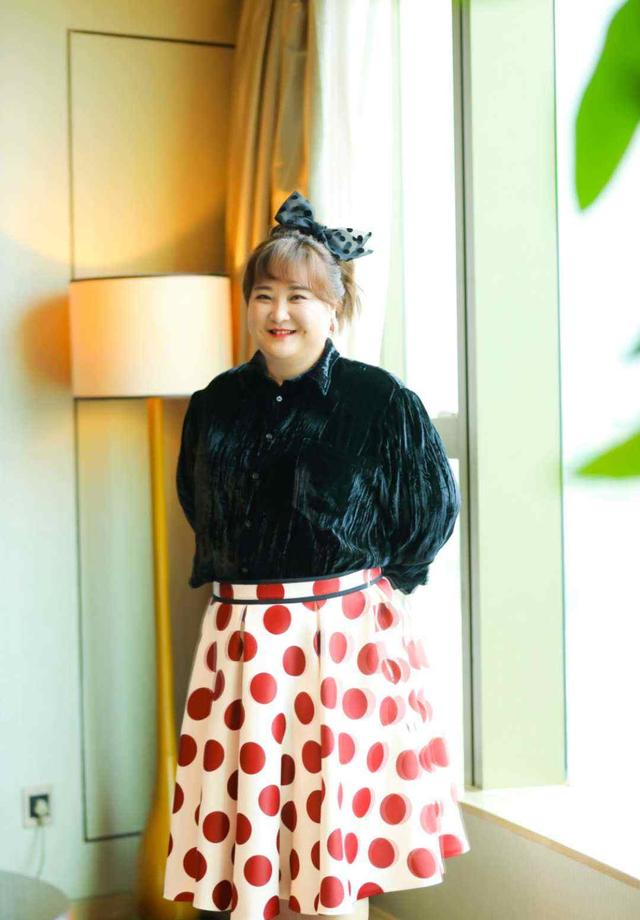 脸大剪什么发型好看图片，这有16款发型有适合你的吗（头大脸大的女人别再踩雷了）