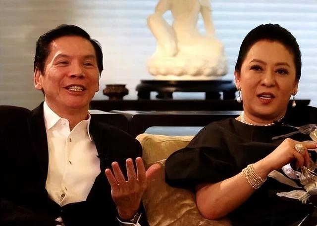 1,《最美的时光》钟汉良,贾乃亮,张钧甯,韩熙庭等联合主演的都市情感