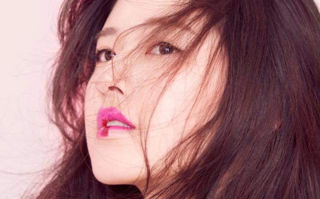 怎么打动一个女人的心，怎么能打动一个女人的心（如何利用真诚产生情愫呢）