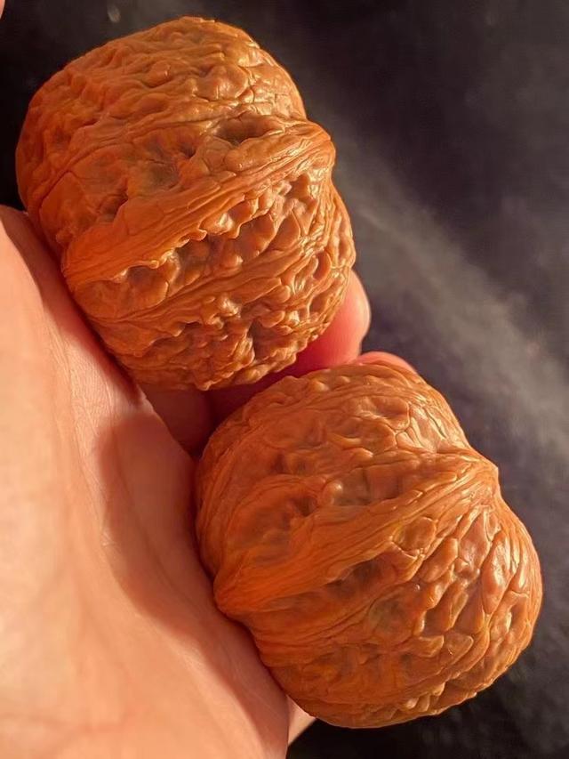 奇怪的网名，奇怪﹆（最火的网红文玩核桃泥鳅背）