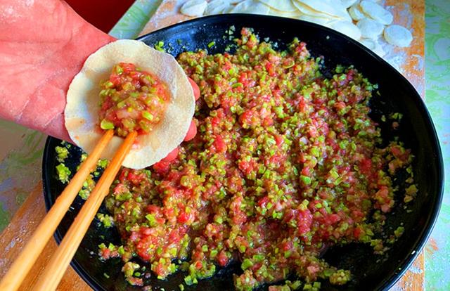 芸豆水饺怎么调馅好吃窍门（韭菜芹菜靠边站）