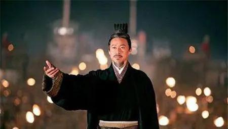 王莽是穿越者吗，王莽为什么被称为穿越者（“王莽”为什么被认为是个“穿越者”）