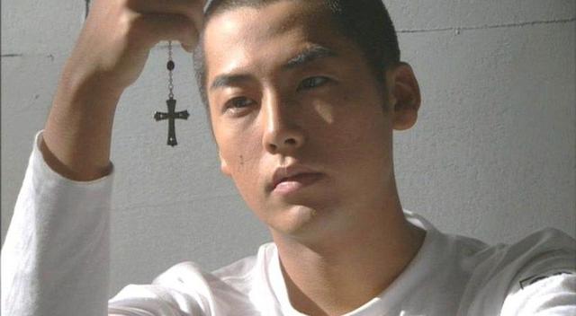 成宫宽贵女友，成宫宽贵主演（堀本真希主演《纯爱》回顾）