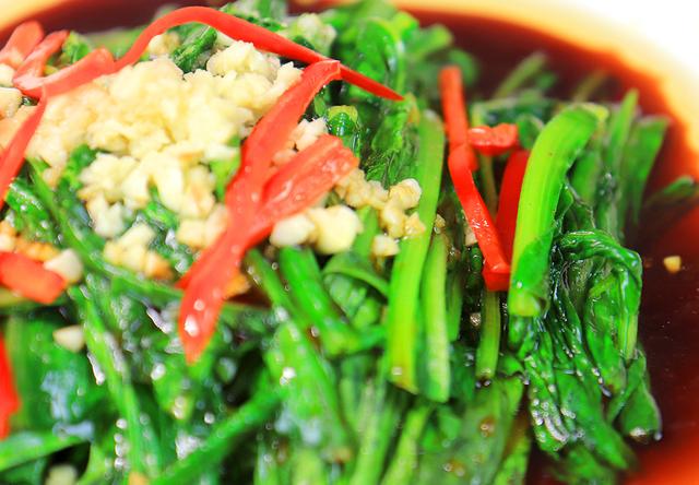 30克用勺子量图片，50克有多少参照物（老话说“伏天不吃苦）