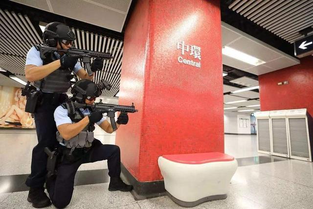 香港辅助警察队图片