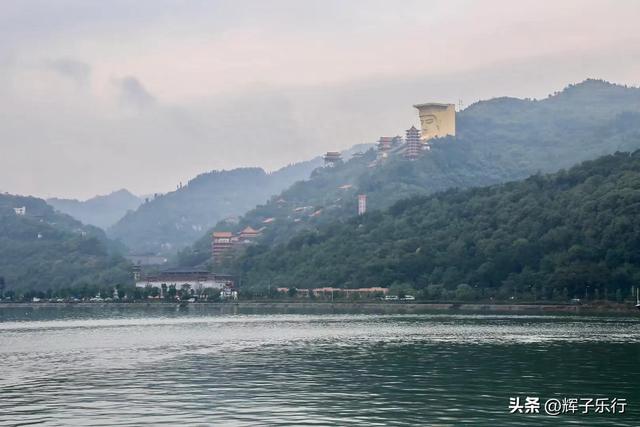 中国“神曲”之乡，重庆丰都名山，集儒释道于一体，人文景观丰富