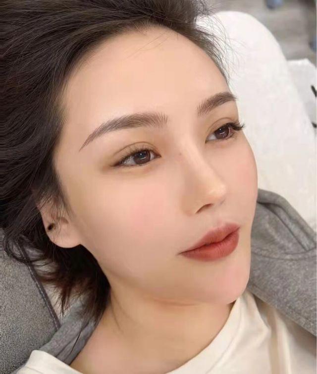 丝雾眉的效果图片，丝雾眉的优缺点（线条眉、丝雾眉、雾眉有什么区别）