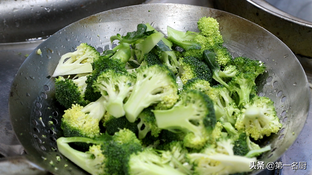 素菜菜谱家常菜做法，分享6道素食家常菜（怎样做素食素菜）