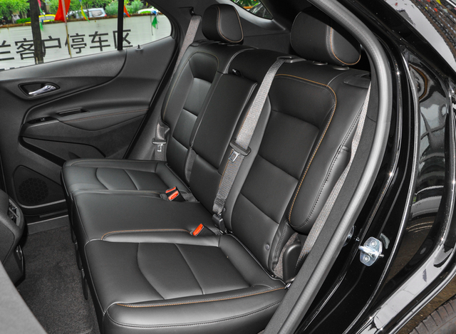 雪佛兰价位4万一5万，4-5万左右买什么车好（中型SUV的雪佛兰探界者）