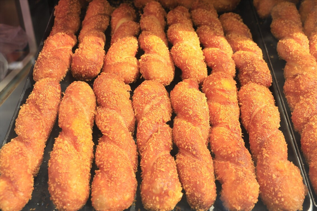 酸奶麻花制作方法,酸奶麻花制作方法窍门(自制酸奶大麻花)