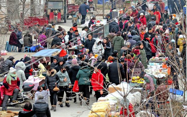 女人梦见车是什么征兆，梦见车是什么征兆（河北小伙总梦见一棵梨树）