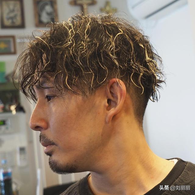 男士最新发型图片，男士发型最新款简单好看（男士发型别乱剪）