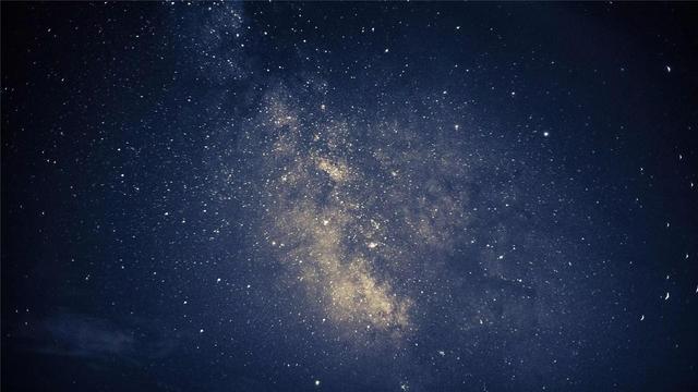 星空意境的唯美句子，星空意境的唯美句子推荐（淡雅唯美古风意境句子星空）