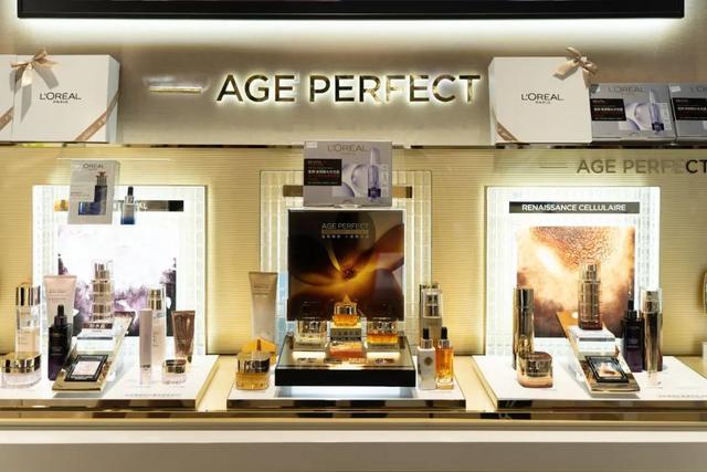 暇步士女鞋价格表，暇步士女鞋价格表和图片（贵友给你夏日不宅家的理由）