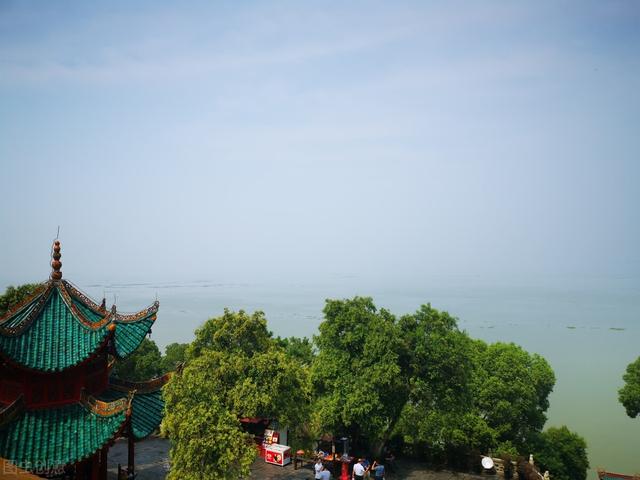 有良田美池桑竹之属的之什么意思，有良田美池桑竹之属的之是什么意思是什么（第十一课《岳阳楼记》知识梳理与专项训练）