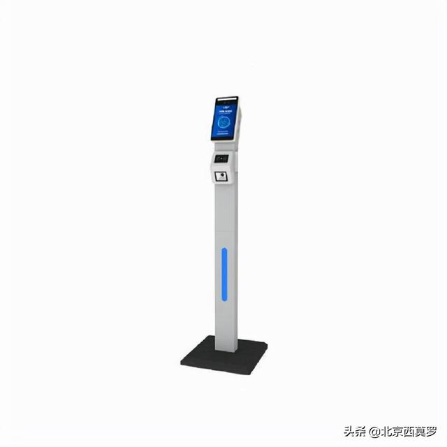人脸识别怎么用，怎么通过人脸识别（立式测温人脸识别一体机使用流程）