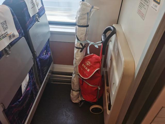 高铁行李箱放哪，高铁行李箱尺寸规定（你的行李放对了吗）