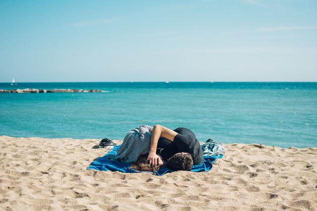 重组家庭如何相处，重组家庭该如何相处（根本无法避免的四个问题）