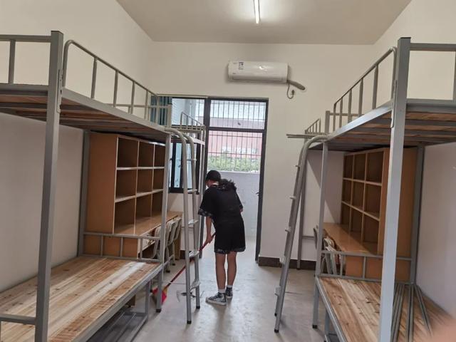 广州工程技术职业学院宿舍，广州工程技术职业学院2021年录取分数线统计（大学调整宿舍费？涨价了）