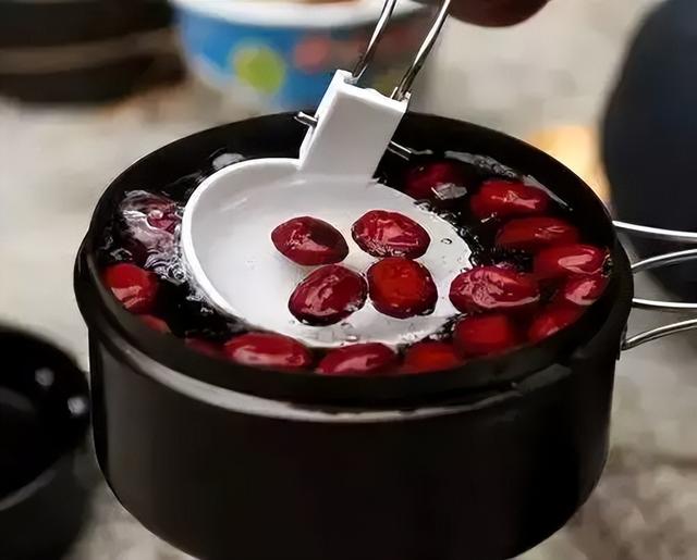 红枣的吃法，红枣的吃法介绍（这9种做法你吃过几种）