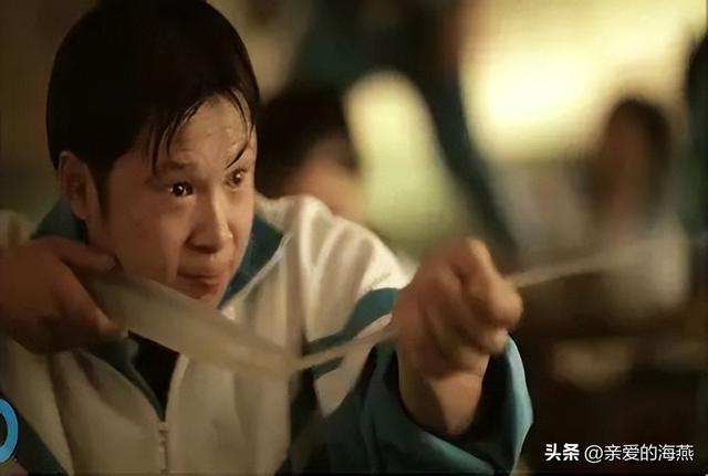 如何折衣服和裤子，怎么折,裤子（那些被遗忘的童年自制玩具）