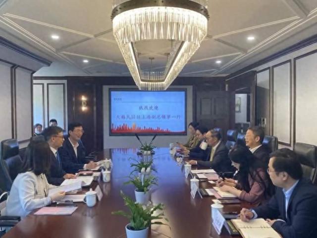 大韩民国驻上海副总领事一行走访长宁区