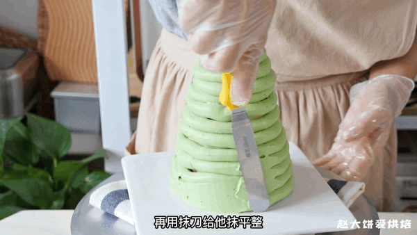 制作蛋糕需要哪些材料，制作蛋糕需要哪些材料思维导图（烘焙新手也能做一棵好看好吃的圣诞树蛋糕）