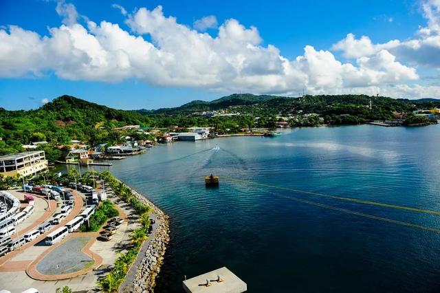 世界十大海岛度假胜地，世界知名海岛度假圣地（全世界最美的100座海岛）