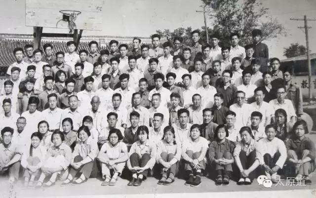 山西大学文学院，山西大学文博考研加试（山西大学今日荣登“双一流”）