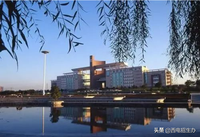 西安电子科技大学宿舍，西安电子科技大学宿舍条件怎么样—宿舍图片内景（坐拥西北“最豪华宿舍”）