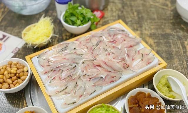 福建菜系的代表菜都包括哪些，福建菜系是什么菜系（福建最出名的“10大名菜”）