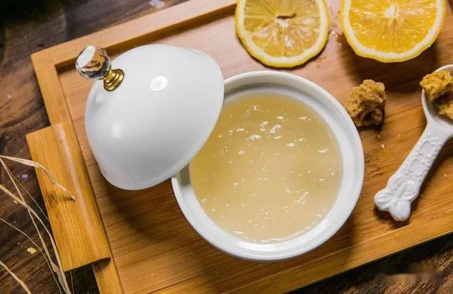 怎样炖燕窝的方法，如何炖燕窝步骤（怎样正确的炖煮燕窝）