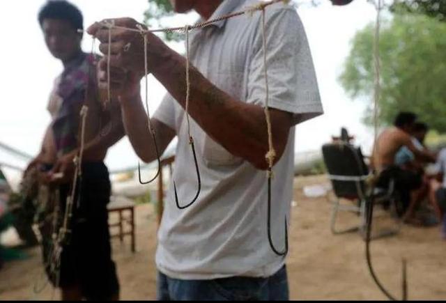 关于黄河的民间故事，关于黄河的民间故事神话传说或历史人物有哪些（民间流传故事——黄河捞尸人）