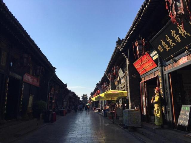 国庆节自驾游适合旅游的地方，10月国内自驾游绝美线路推荐