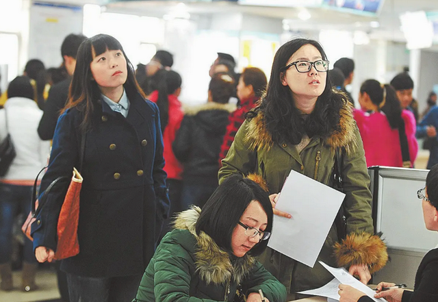 考研有必要吗，会计专业考研有必要吗（如果面前有一份月入8000的工作）