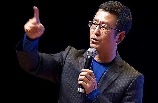 蒋劲夫家暴的来龙去脉，终于为他当初的粗暴行为