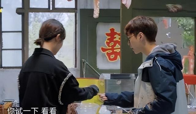 “京圈富婆”杨紫：兰博基尼打赌，绯闻男友众多，被张雪迎戴绿帽