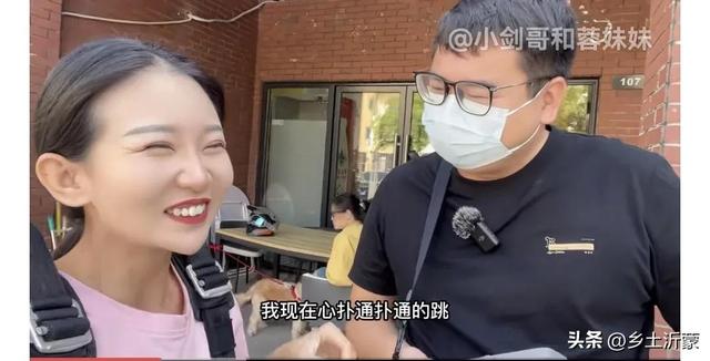 跳伞多少钱一次，国外跳伞多少钱一次（5480元玩一次空中跳伞到底值不值）
