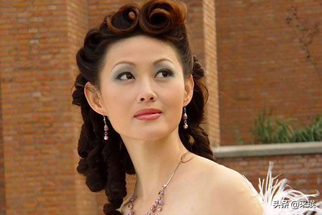 大染坊2大结局，大染坊2大结局视频（为了赚钱不惜出卖自我）