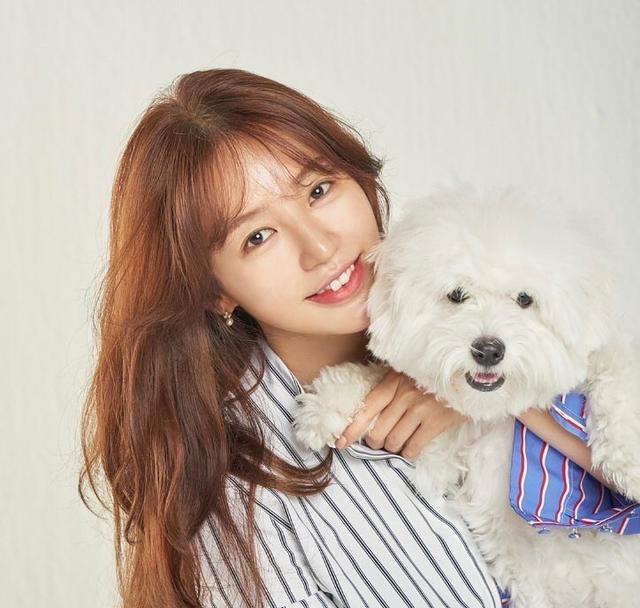 “甜美少女”尹恩惠：她是金钟国忘不了的女人，如今沦落在家种菜