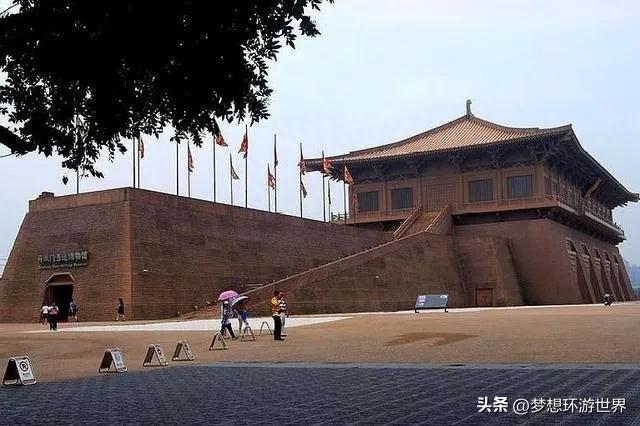 占地350公顷的大明宫,比紫禁城还大,难怪是“千宫之宫”