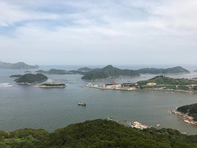 三沙市有多少人口，三沙市西沙区人口（居住人口只有2000人）