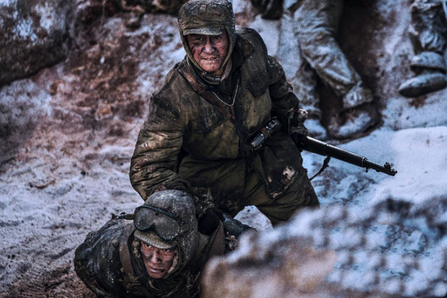 朱亚文个人简介，朱亚文个人简介身高（37岁朱亚文“毁脸式”演技被央视大赞）