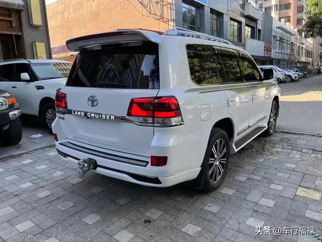 兰德酷路泽是霸道吗，丰田普拉多和霸道酷路泽什么区别（小伙一鼓作气从天津开到浙江）