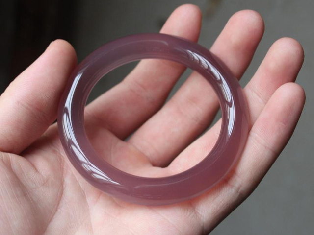 玉髓其实并不是玉，玉髓是玉么（几十块的玉髓和几千块的玉）